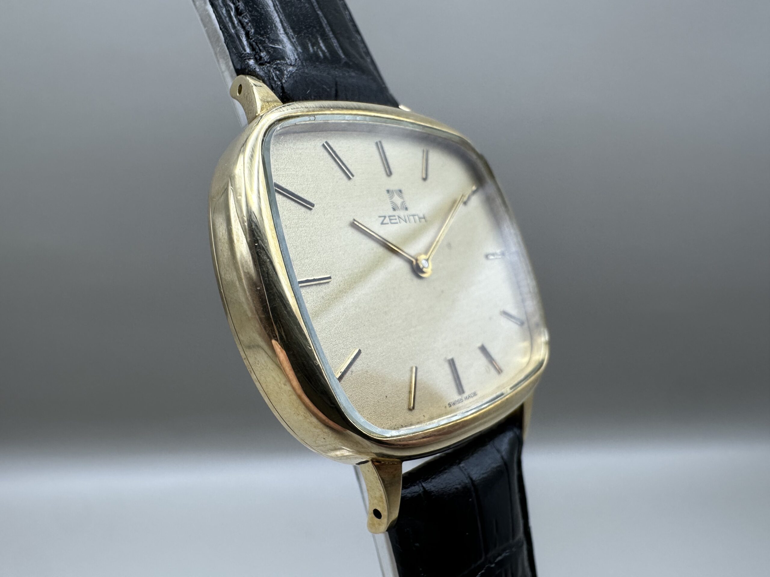 Gold Zenith - Image 4