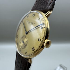 Alternative view of 1941 Gold IWC Schaffhausen